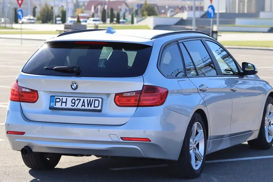 BMW Seria 3 F30/F31/F34 318d Aut. Sport Line — imagine 4