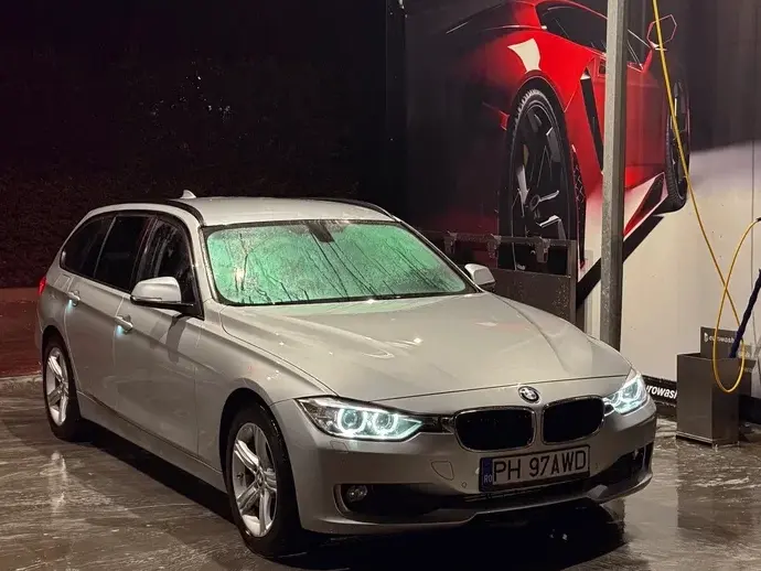 BMW Seria 3 F30/F31/F34 318d Aut. Sport Line