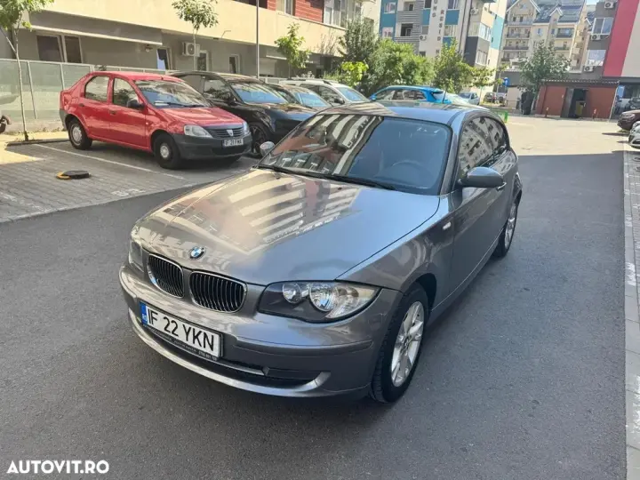 BMW Seria 1 E81/E82/E87/E88 [2004 - 2011] 118d DPF Aut.