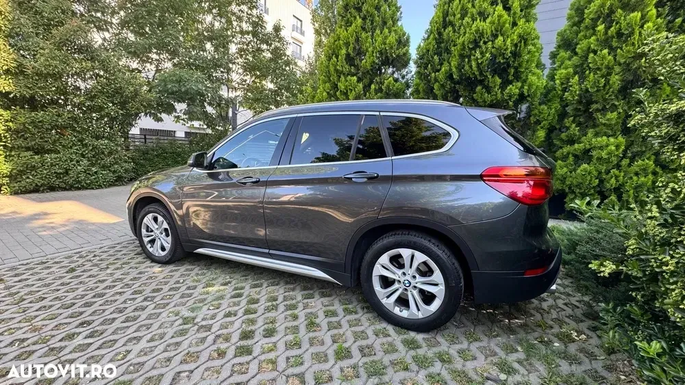 BMW X1 xDrive20d AT — imagine 3