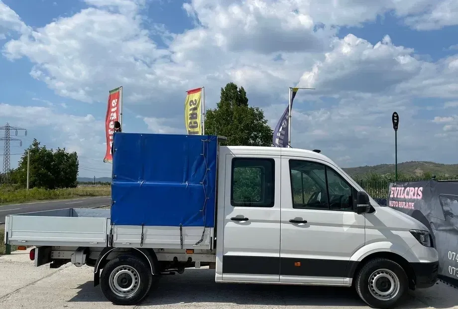 Volkswagen Crafter DOKA 6 LOCURI — imagine 5