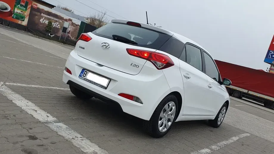 Hyundai i20 II 1.25 84CP M/T Comfort — imagine 3