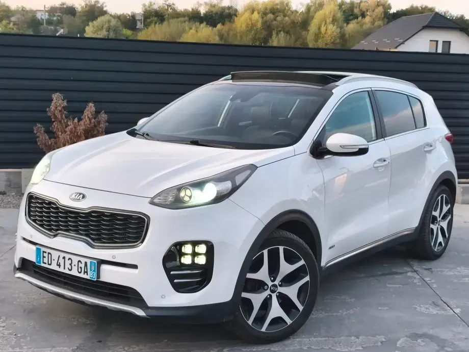 Kia Sportage IV 2.0 CRDI 4WD Dream-Team Edition — imagine 5
