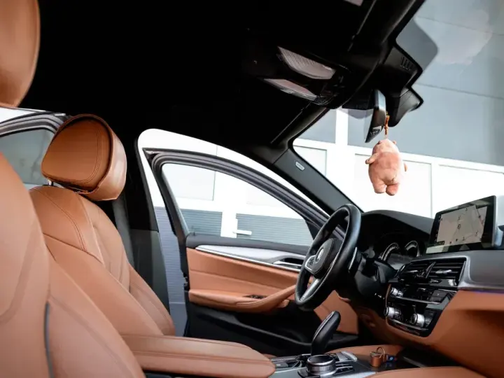 BMW Seria 5 G30/G31 520d Aut. M Sport Edition