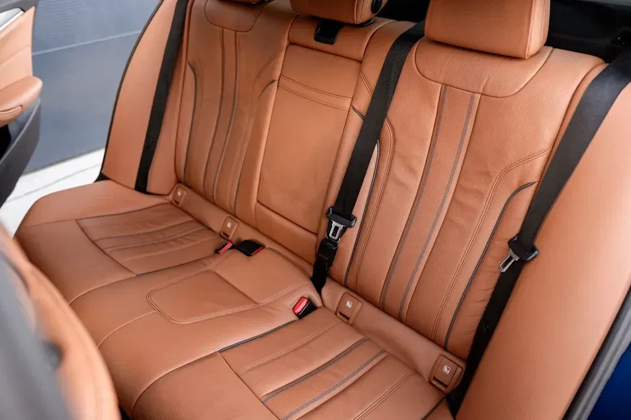 BMW Seria 5 G30/G31 520d Aut. M Sport Edition — imagine 4