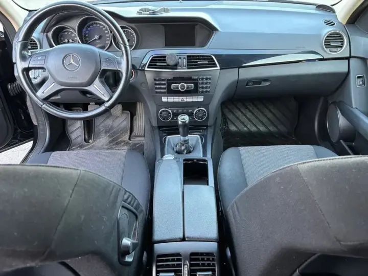 Mercedes-Benz C W204 180