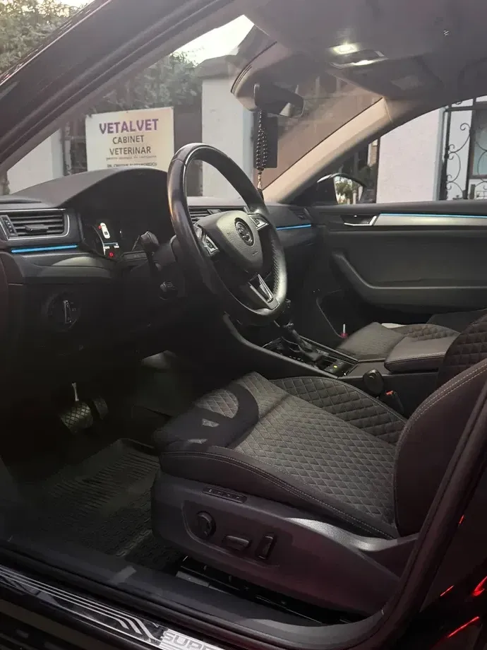 Škoda Superb III 2.0 TDI DSG Style — imagine 5