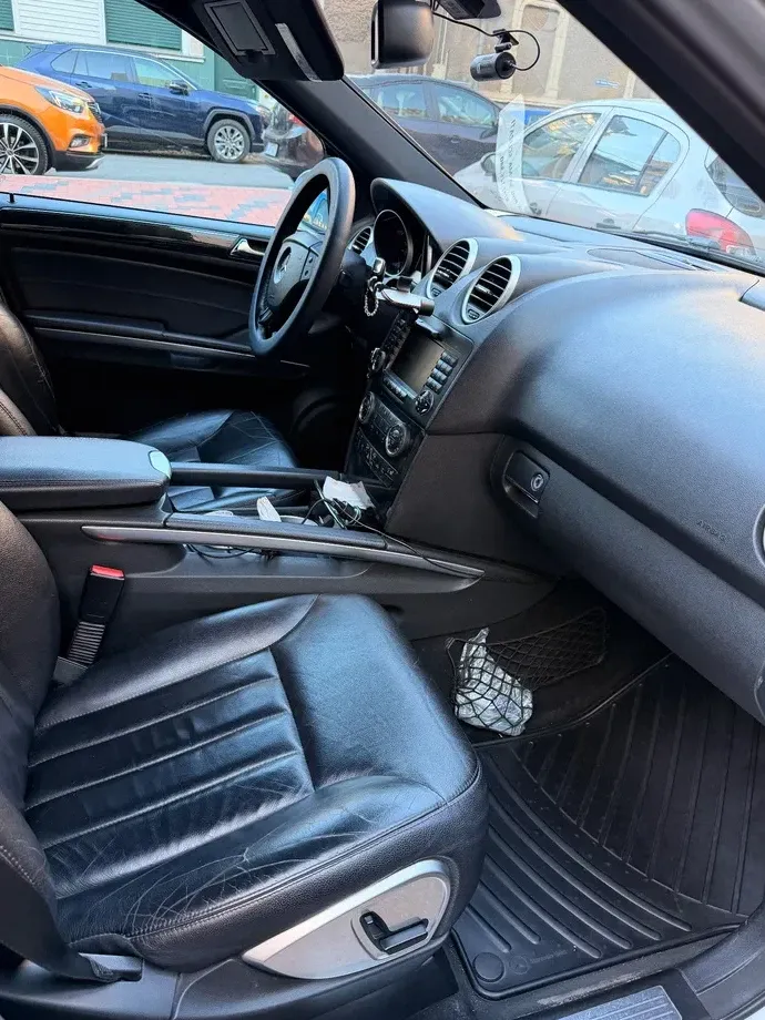 Mercedes-Benz ML W164 320 CDI Aut — imagine 9