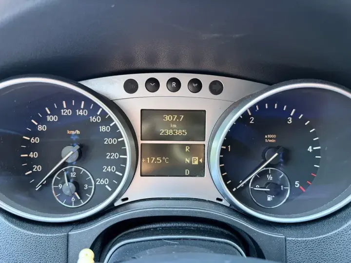 Mercedes-Benz ML W164 320 CDI Aut
