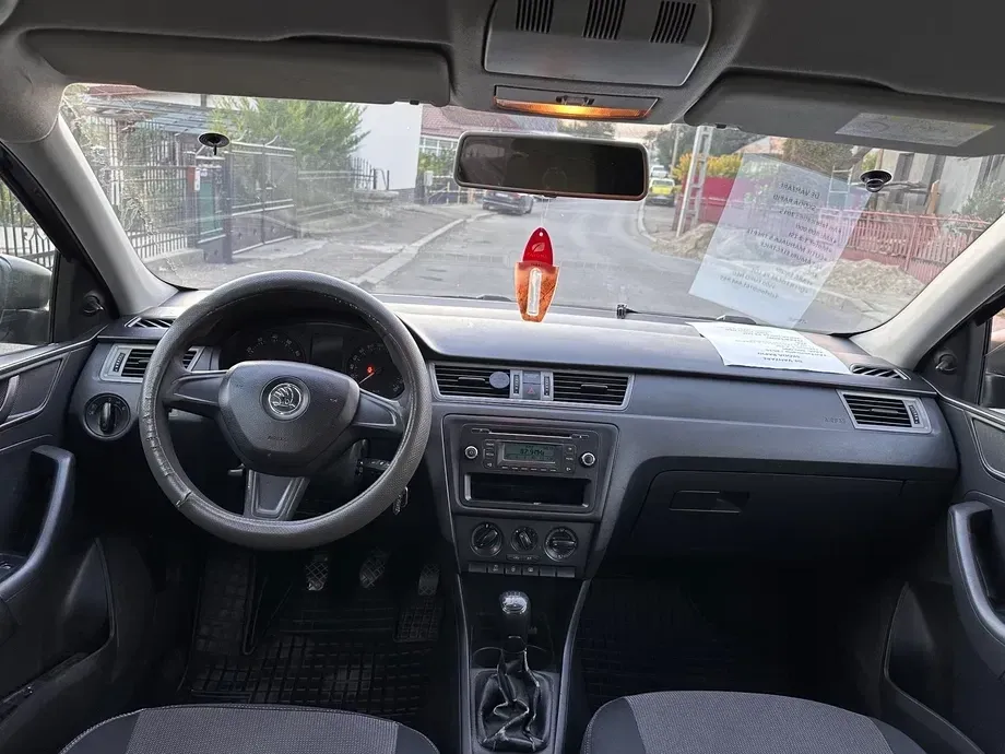 Škoda Rapid — imagine 6