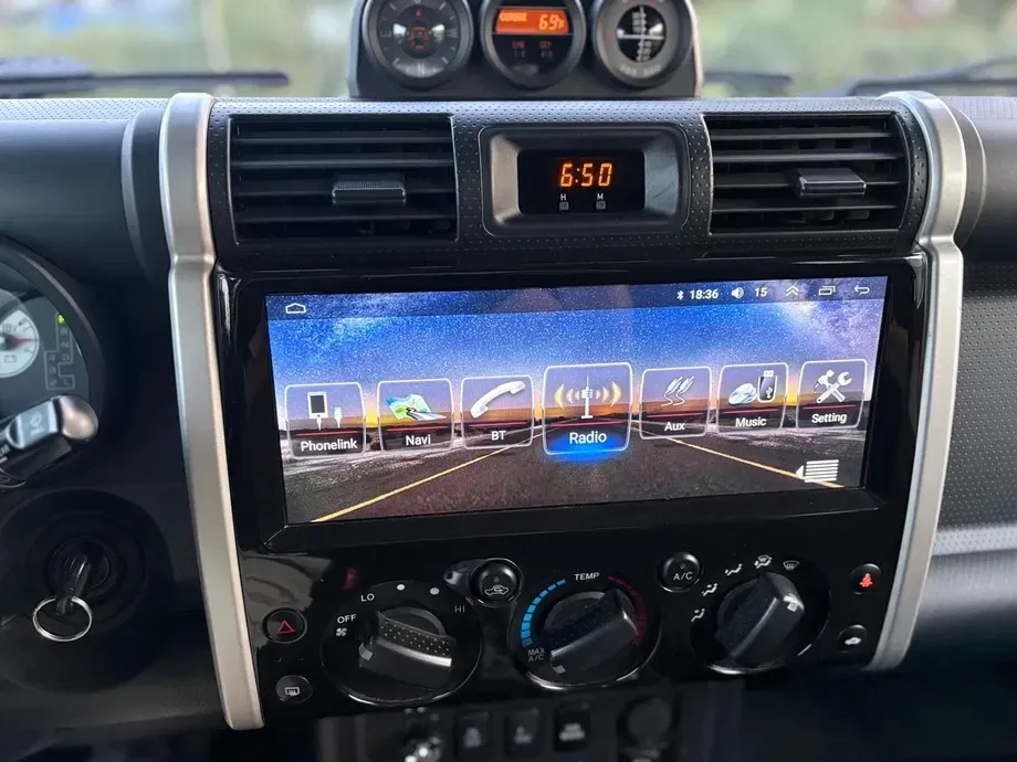 Toyota FJ — imagine 9