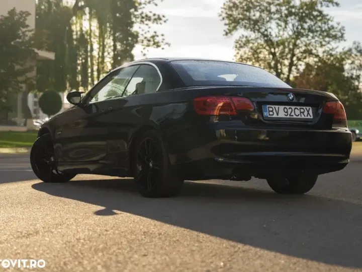 BMW Seria 3 E90/E91/E92/E93 [2005 - 2013] 320i