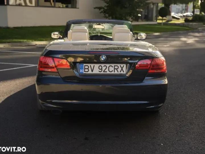 BMW Seria 3 E90/E91/E92/E93 [2005 - 2013] 320i