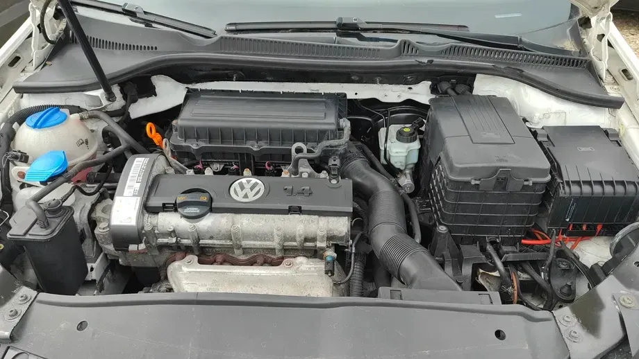 Volkswagen Golf VI — imagine 3