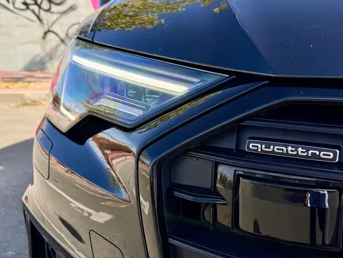 Audi A6 C8