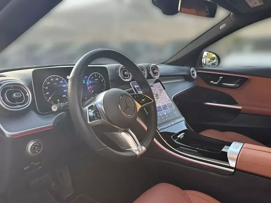 Mercedes-Benz C W206 200 MHEV 4MATIC — imagine 9
