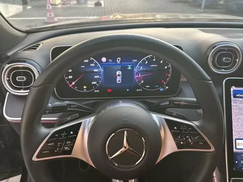 Mercedes-Benz C W206 200 MHEV 4MATIC — imagine 10