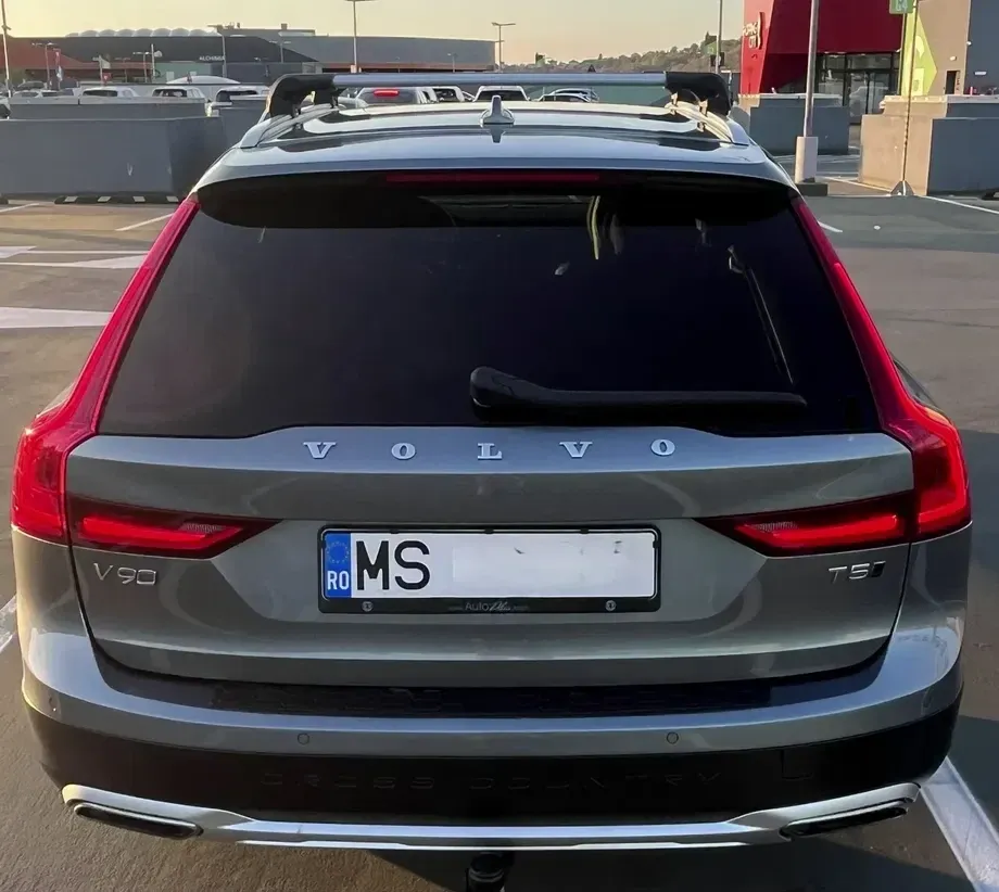 Volvo V90 — imagine 3