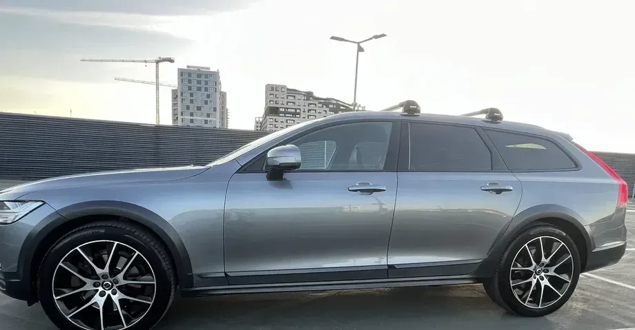 Volvo V90 — imagine 4
