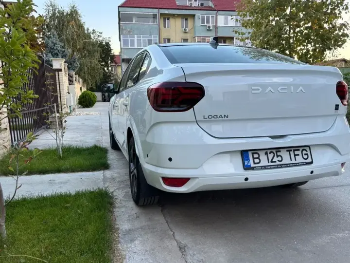 Dacia Logan III