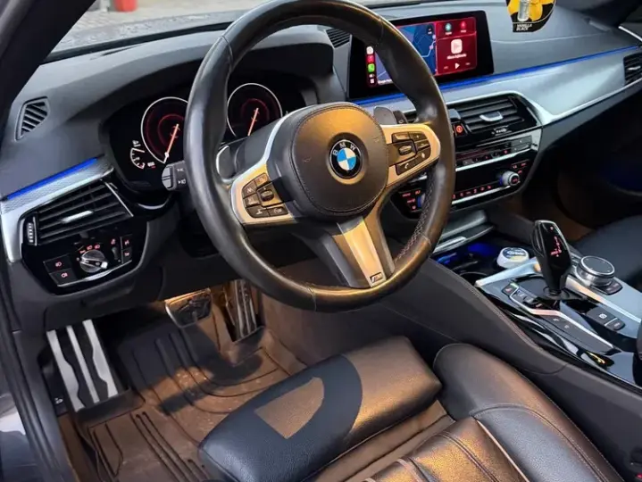 BMW Seria 5 G30/G31 [2017 - Prezent] 520d xDrive AT