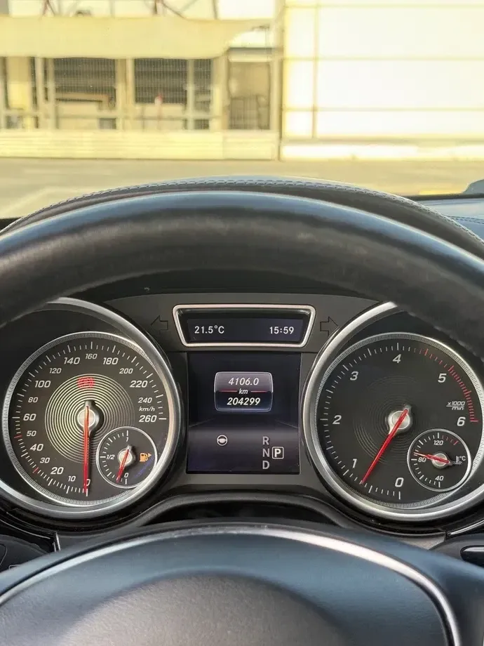 Mercedes-Benz GLE 350 d 4MATIC — imagine 7