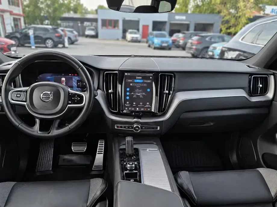 Volvo XC 60 II — imagine 3