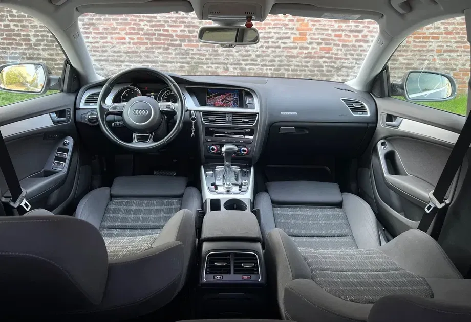 Audi A5 Sportback 8T 2.0 TDI quattro S tronic design — imagine 2