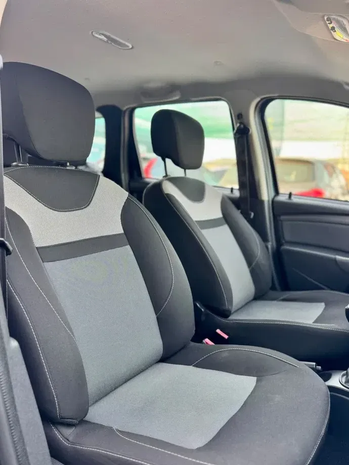 Dacia Duster II TCe 125 4WD Comfort — imagine 8