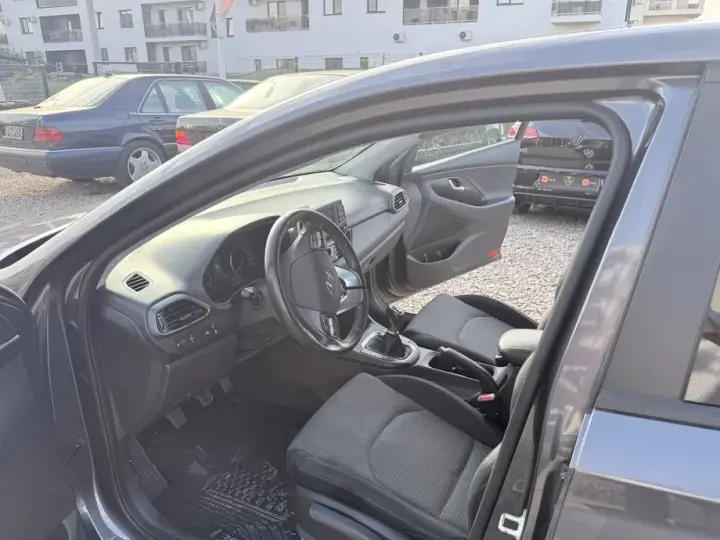 Hyundai i30 III