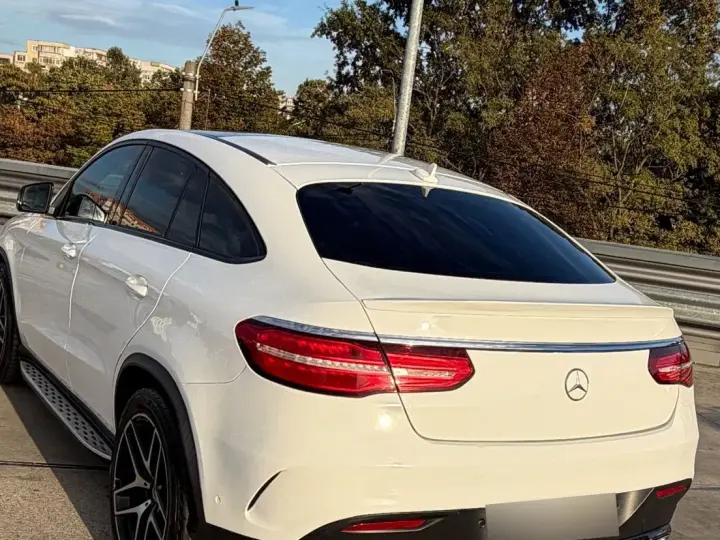 Mercedes-Benz GLE 350 d 4MATIC