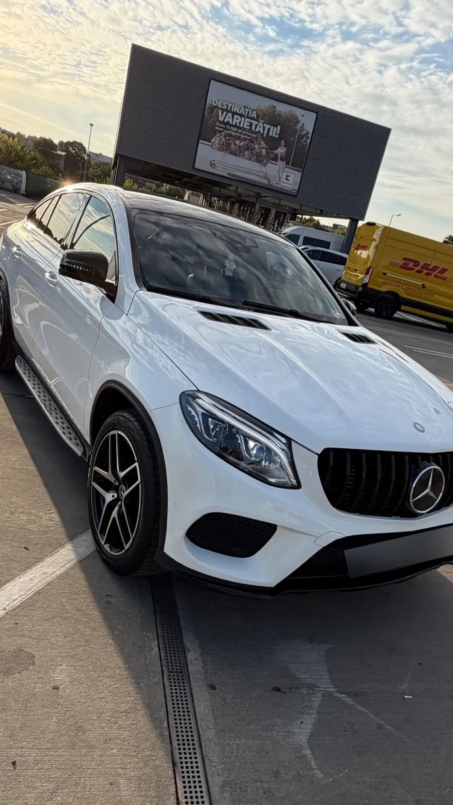 Mercedes-Benz GLE 350 d 4MATIC — imagine 4