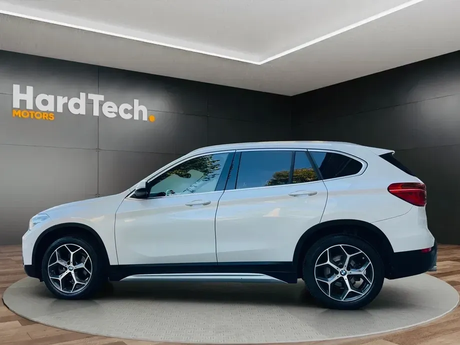 BMW X1 F48 — imagine 8