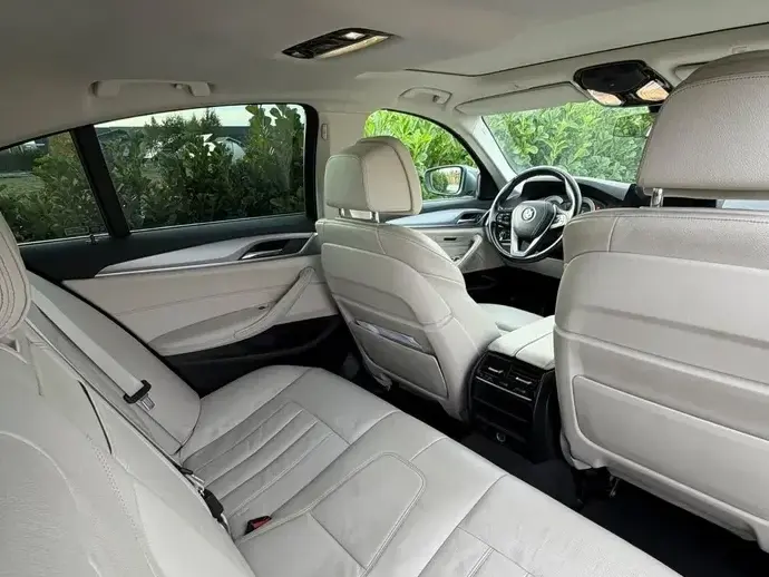 BMW Seria 5 G30/G31