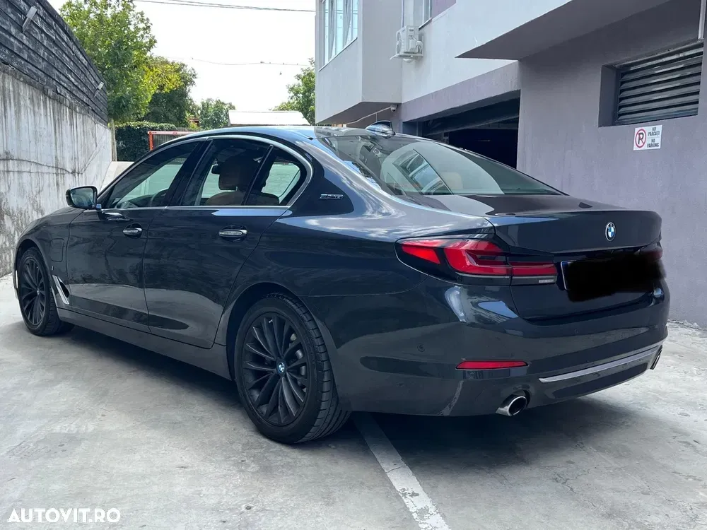 BMW Seria 5 G30/G31 [2017 - Prezent] — imagine 4