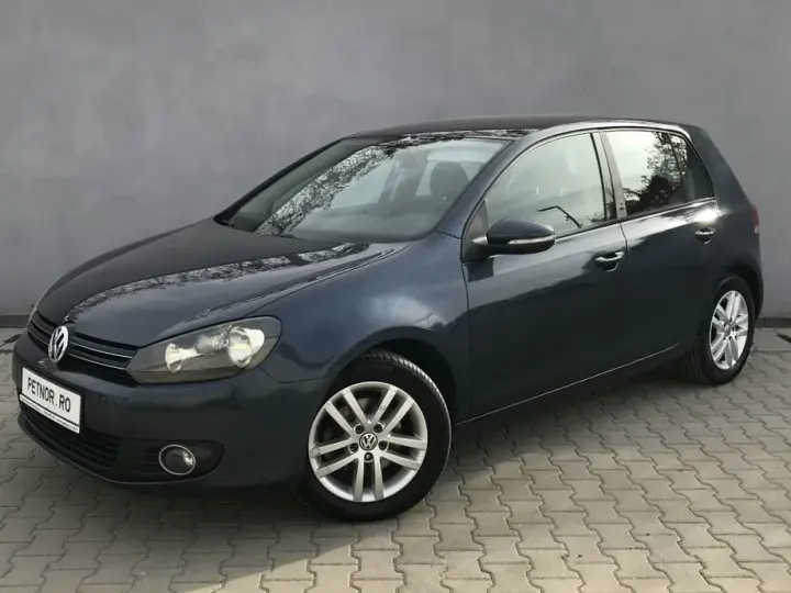 Volkswagen Golf VI 2.0 TDI DPF BlueMotion Technology DSG Comfortline