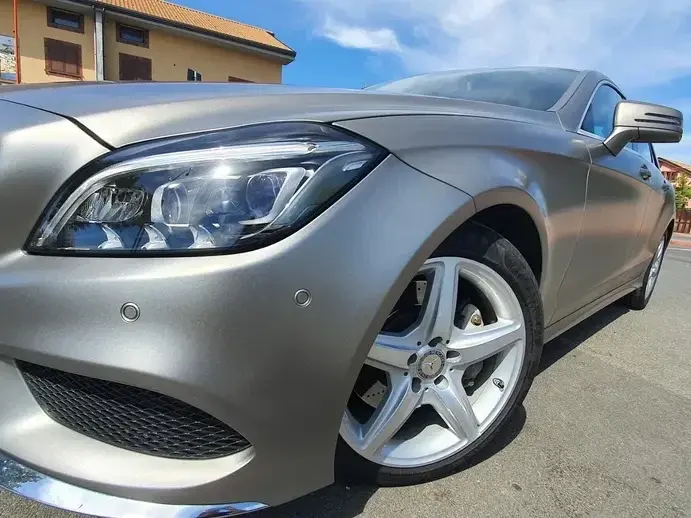 Mercedes-Benz CLS C218