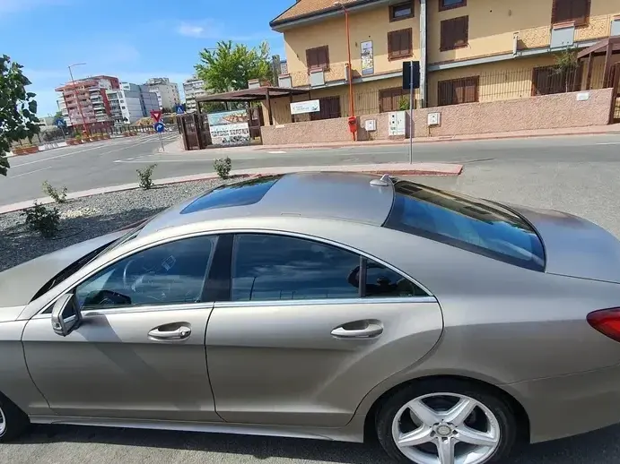 Mercedes-Benz CLS C218