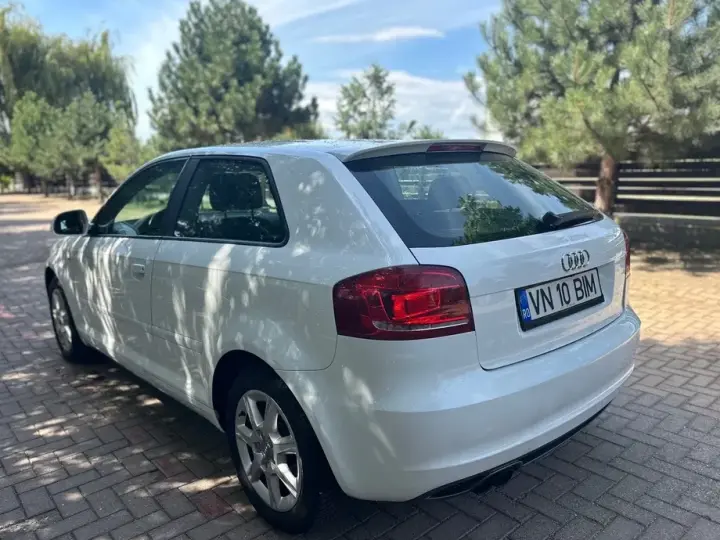 Audi A3 3-portiere 8P