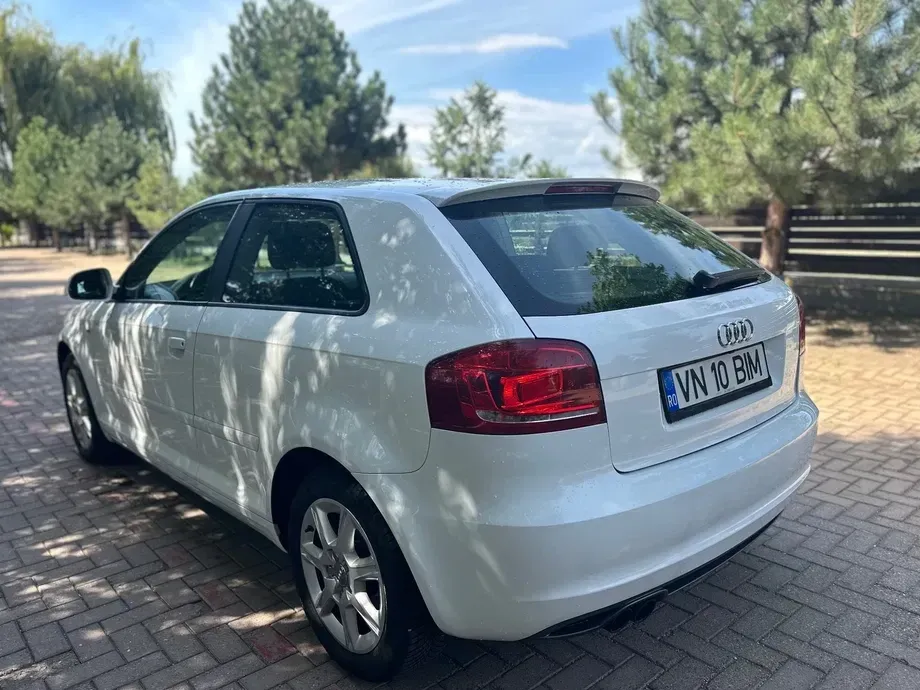 Audi A3 3-portiere 8P — imagine 4