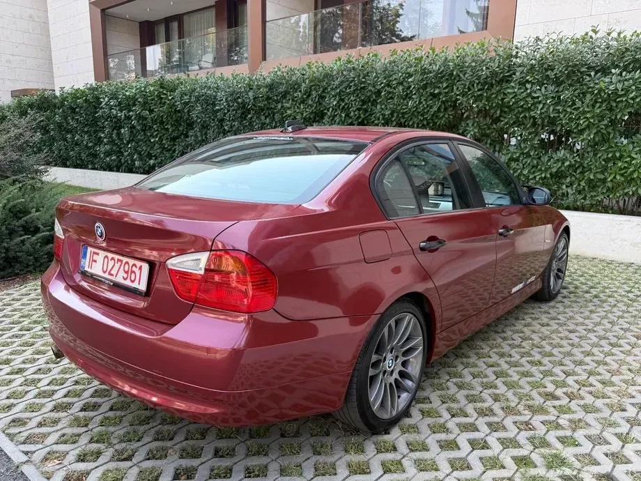 BMW Seria 3 E90/E91/E92/E93 — imagine 5