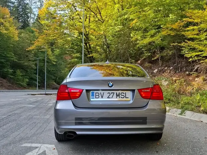 BMW Seria 3 E90/E91/E92/E93 318d