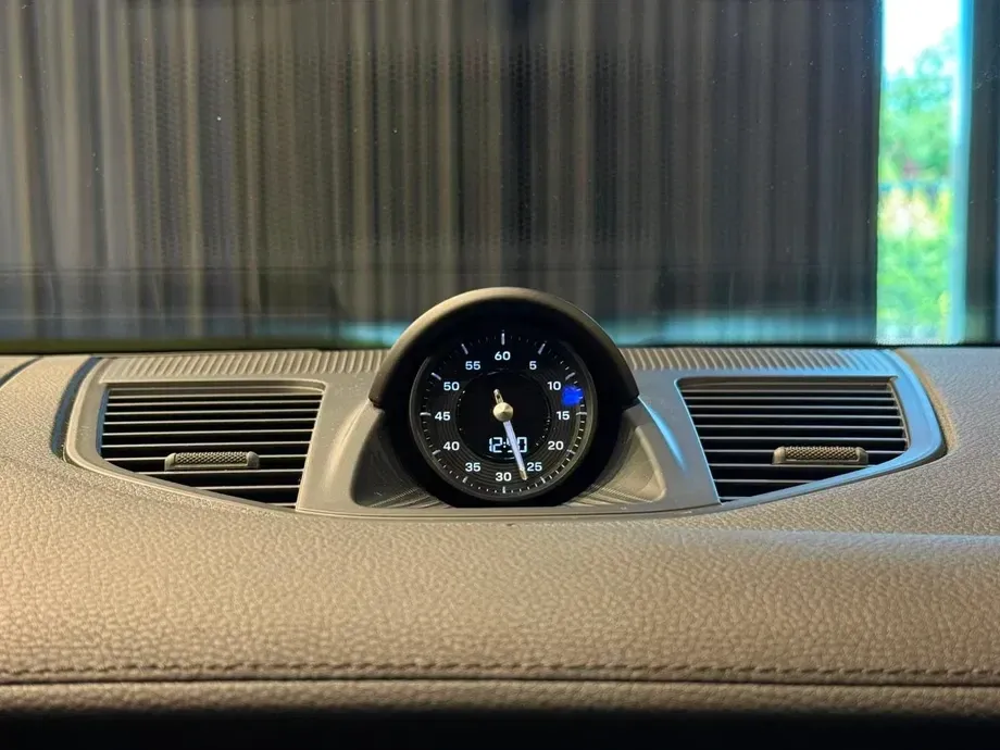 Porsche Panamera — imagine 10