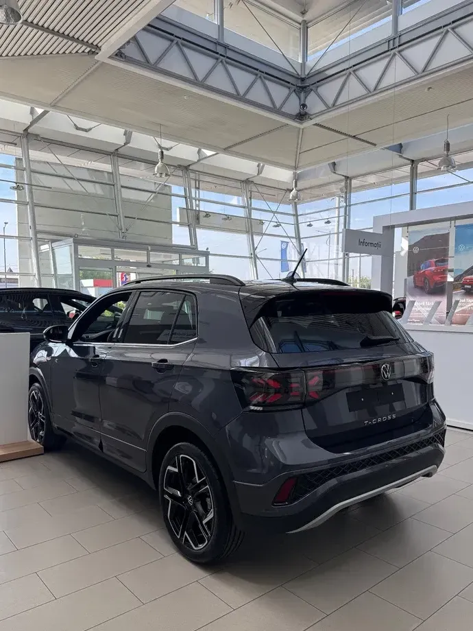 Volkswagen T-Cross 1.5 TSI DSG R-Line — imagine 5