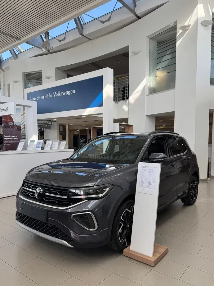Volkswagen T-Cross 1.5 TSI DSG R-Line — imagine 3