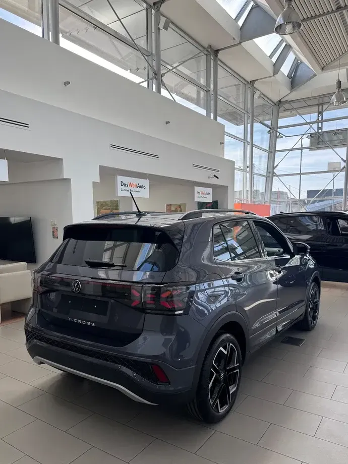 Volkswagen T-Cross 1.5 TSI DSG R-Line — imagine 8