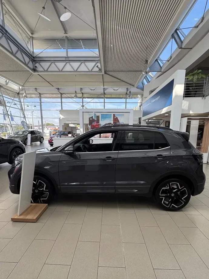 Volkswagen T-Cross 1.5 TSI DSG R-Line — imagine 6