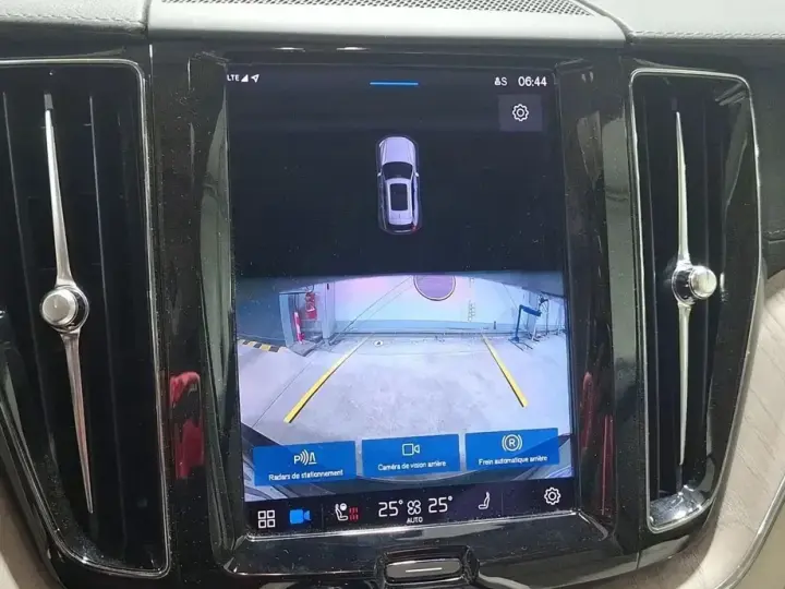 Volvo XC 60 II T6 AWD Recharge Plus Bright