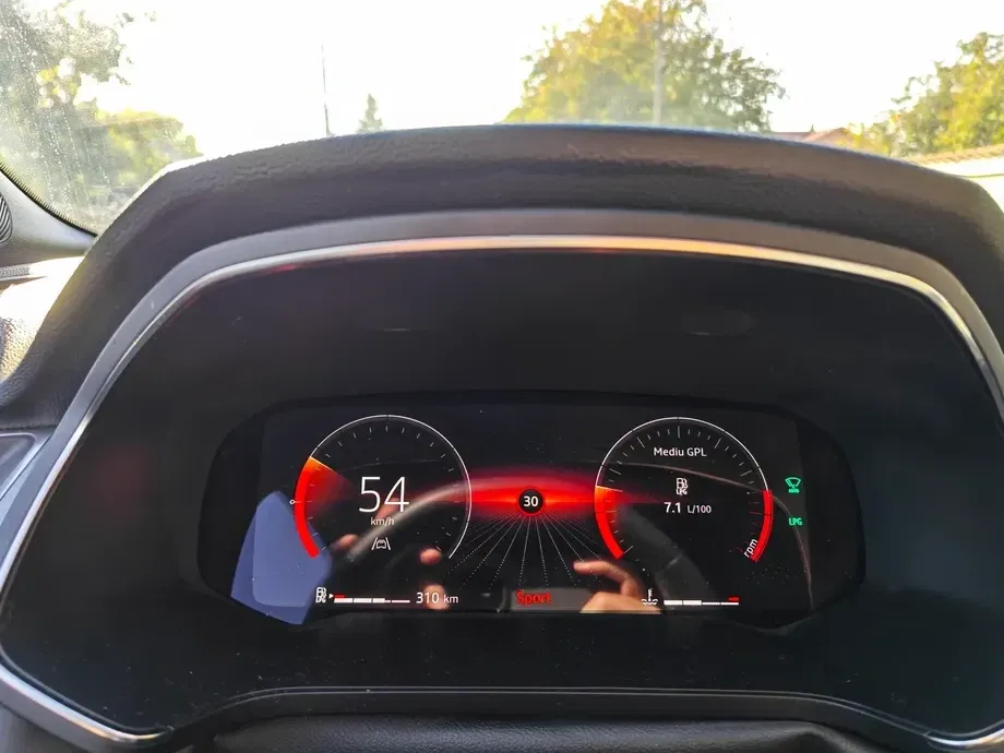 Renault Captur II — imagine 9
