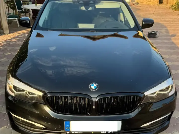 BMW Seria 5 G30/G31 [2017 - Prezent] 520d AT